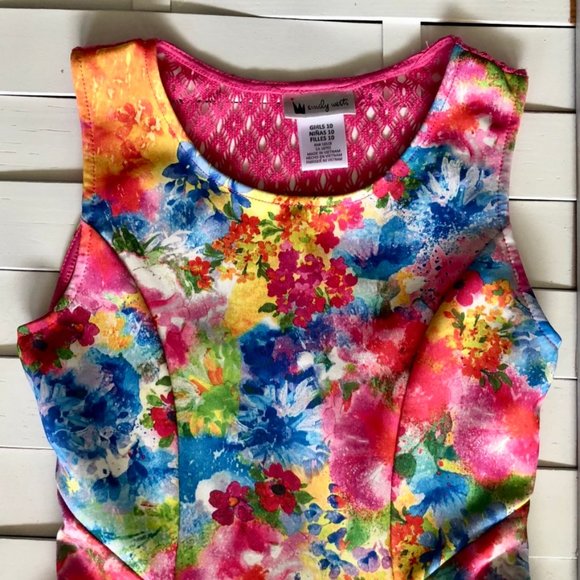 EMILY WEST GIRLS FLORAL FIT & FLARE DRESS - Picture 3 of 7